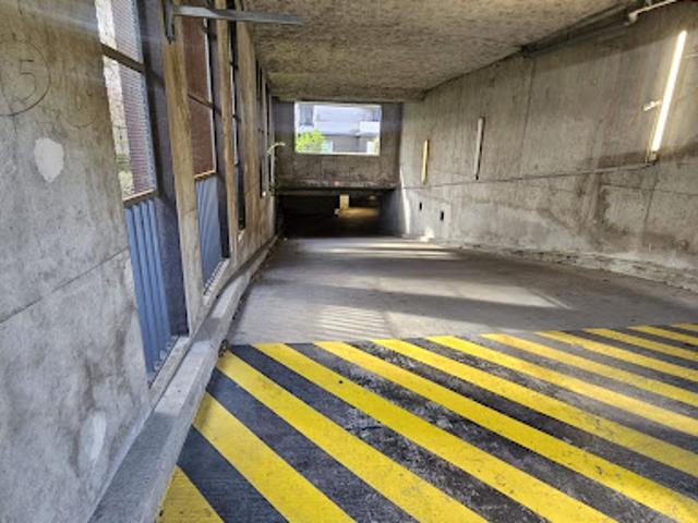 Garage vente à Pontoise, Cergy