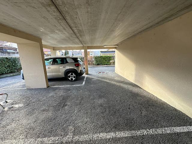 Garage vente à Millau