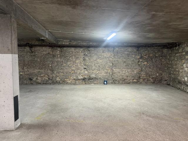 Garage vente à Nanterre, Levallois-perret