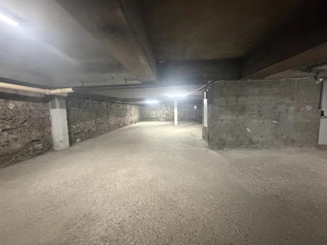 Garage vente à Nanterre, Neuilly-sur-seine