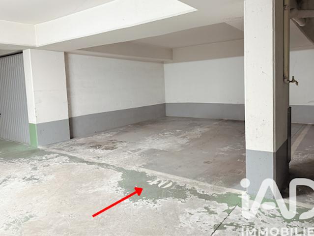 Garage vente à Paris, Île-de-France