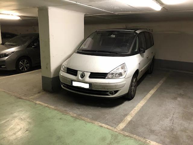 Garage vente à Paris, Île-de-France