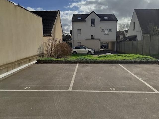 Garage vente à Palaiseau, Sainte-geneviève-des-bois