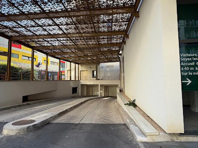 Garage vente à Domaine du Bois, Vincennes