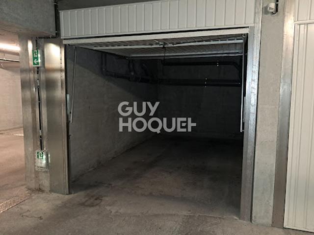 Garage vente à Lyon, Métropole de Lyon