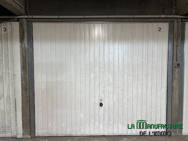 Garage vente à Saint-Étienne, Saint-etienne