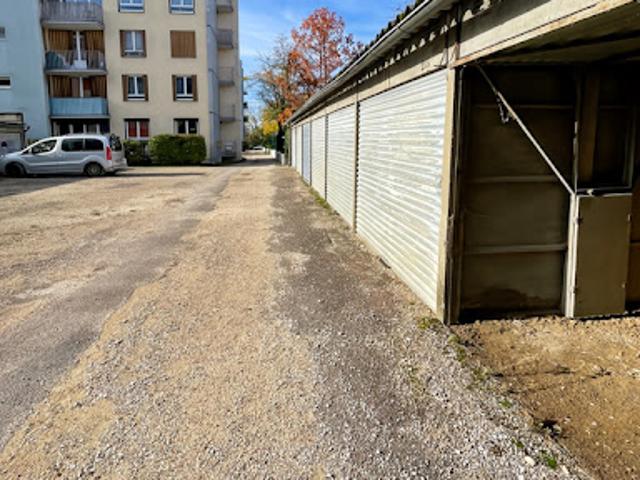 Garage vente à Dijon