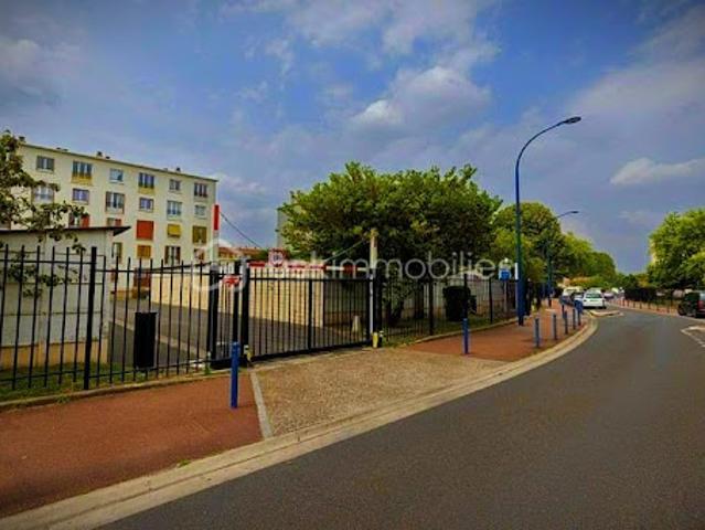 Garage vente à Le Raincy, Drancy