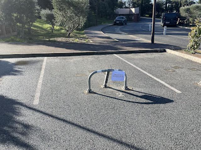 Garage vente à Arrondissement de Draguignan, Fréjus