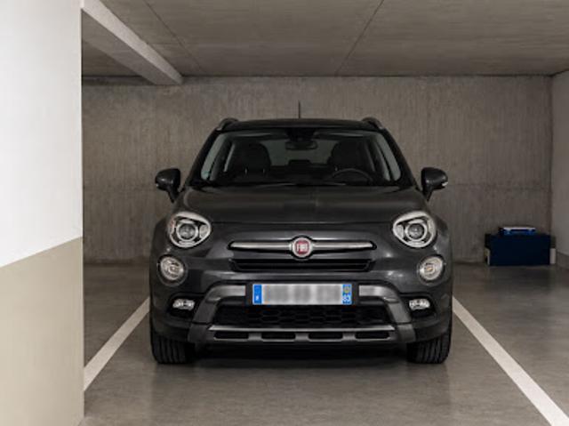 Garage vente à Arrondissement de Toulon, La Londe-les-maures