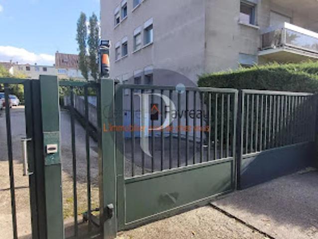 Garage vente à L'Haÿ-les-Roses, Île-de-France
