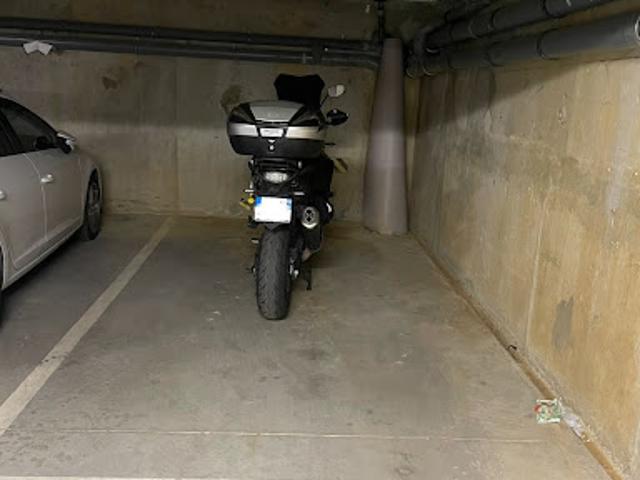 Garage vente à Monvinet, Linas