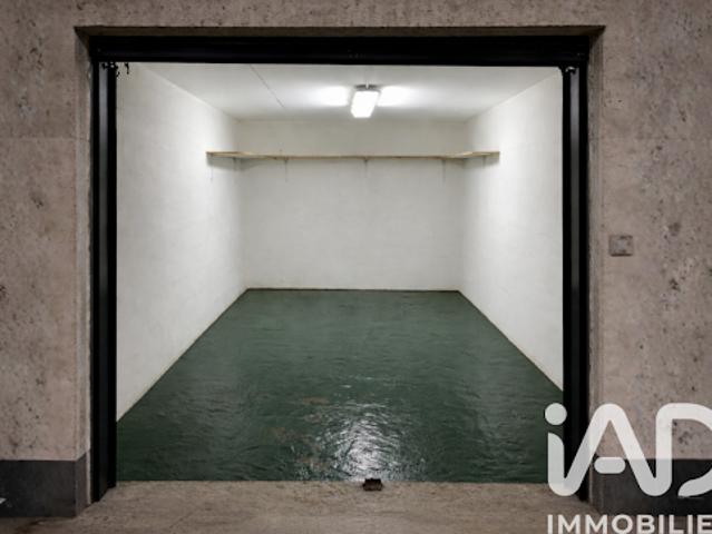 Garage vente à Nanterre, Neuilly-sur-seine