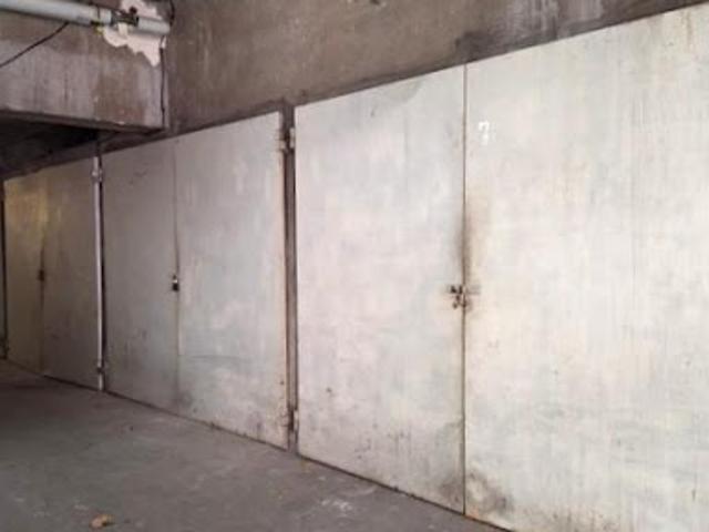 Garage vente à Paris 20e Arrondissement, Paris