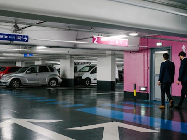Garage vente à Paris 12e Arrondissement, Paris
