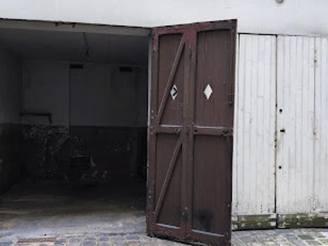 Garage vente à Paris, Île-de-France