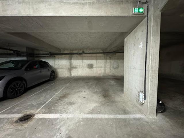Garage vente à Nanterre, Puteaux