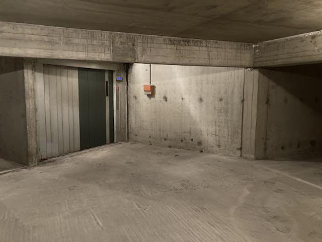 Garage vente à Saint-Malo, Bretagne
