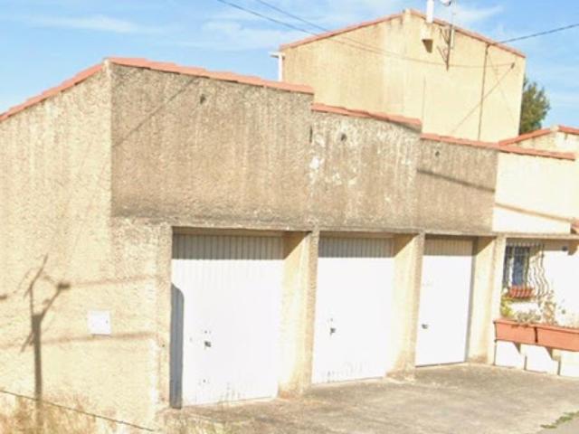 Garage vente à Istres, Saint-mitre-les-remparts