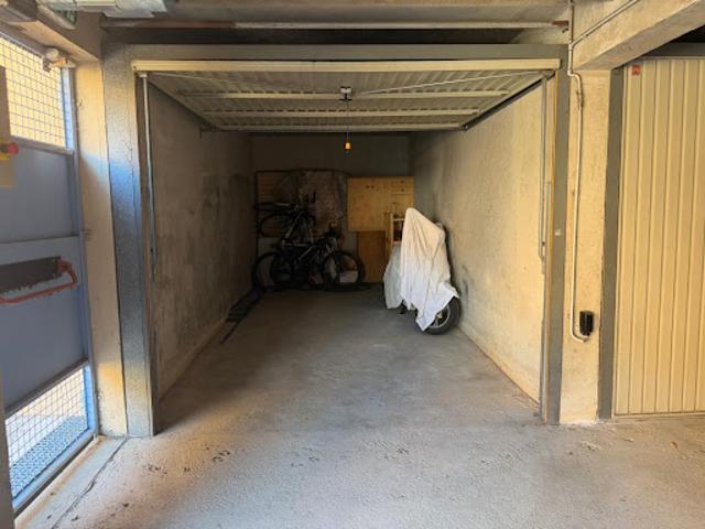 Garage vente à Arrondissement de Toulon, La Seyne-sur-mer