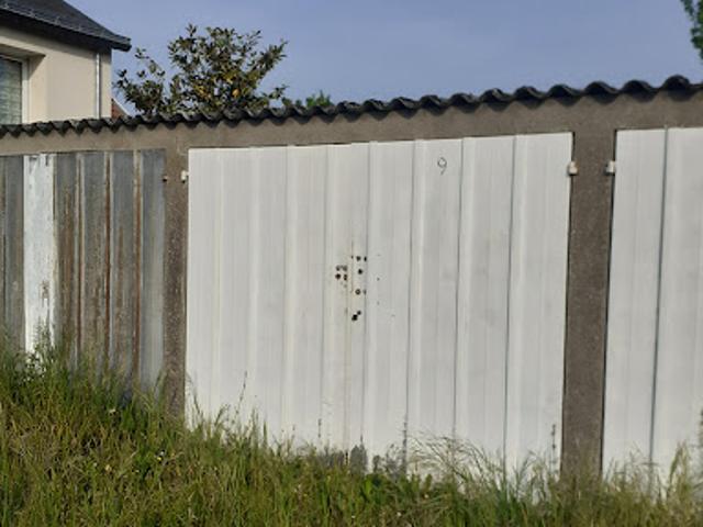 Garage vente à Centre Ville - La Fayette - Eblé, Angers
