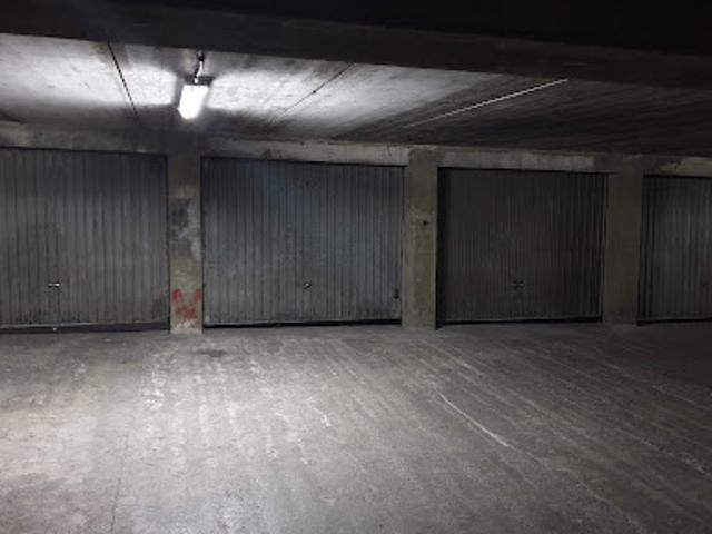 Garage vente à Coqueloup, Ville-la-Grand