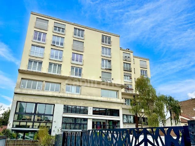 Garage vente à Bobigny, Bagnolet