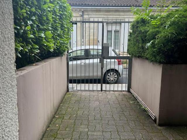 Garage vente à Bordeaux