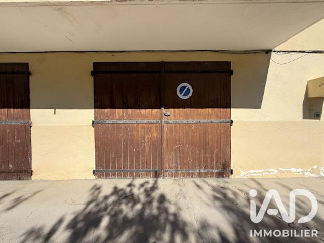 Garage vente à Arrondissement de Draguignan, Fréjus