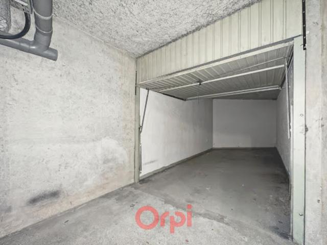 Garage vente à Lyon, Métropole de Lyon