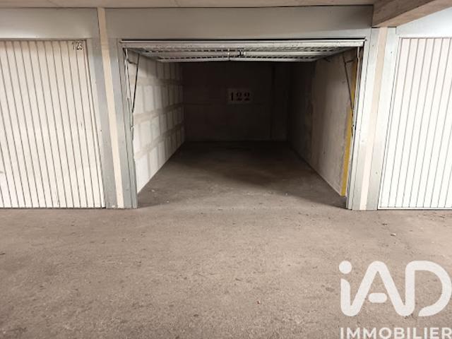 Garage vente à Bobigny, Vaux-montreuil