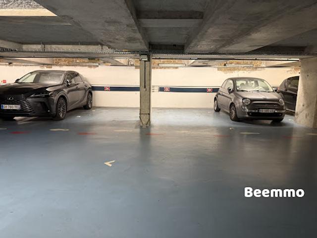 Garage vente à Paris, Île-de-France