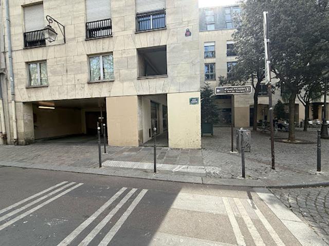 Garage vente à Paris, Île-de-France