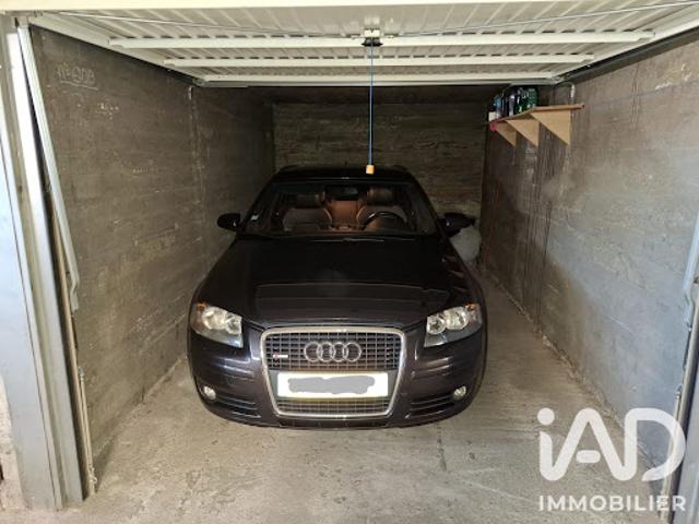Garage vente à Saint-Étienne, Saint-etienne