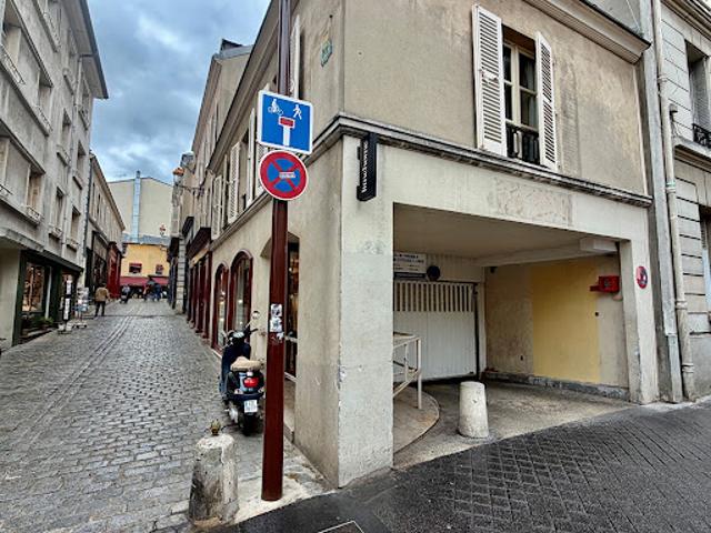 Garage vente à Chantiers, Versailles
