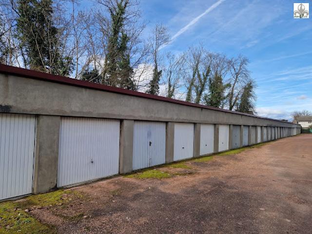 Garage vente à Beaune