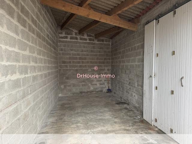 Garage vente à Les Sables-d'Olonne, Château-d'olonne