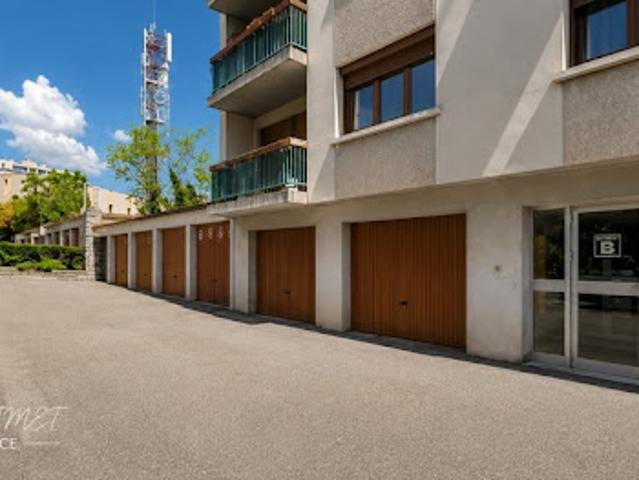 Garage vente à Gap
