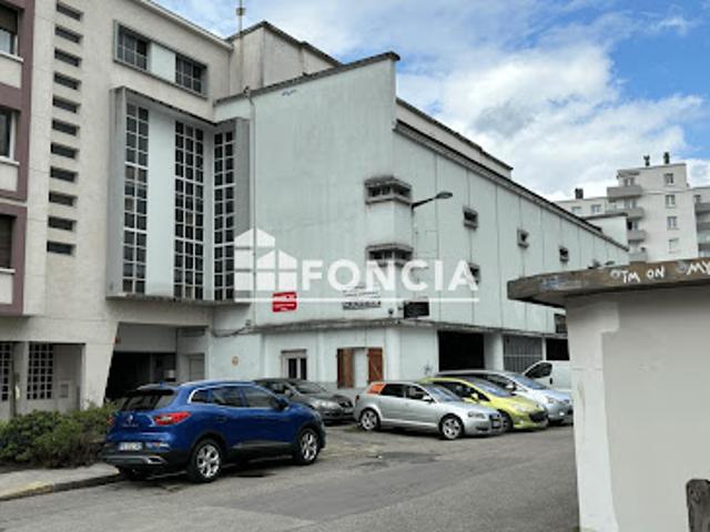Garage vente à Grenoble