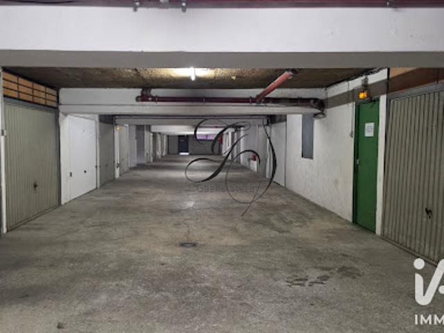 Garage vente à La Garde, Var