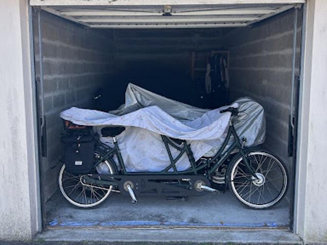 Garage vente à Les Sables-d'Olonne, Château-d'olonne
