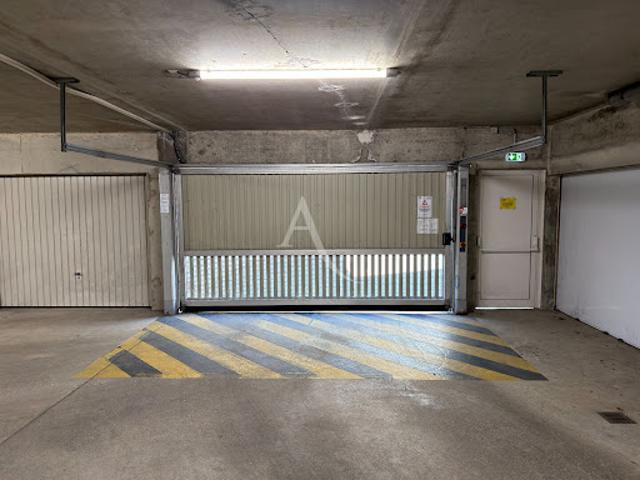 Garage vente à Les Sables-d'Olonne, Saint-gilles-croix-de-vie