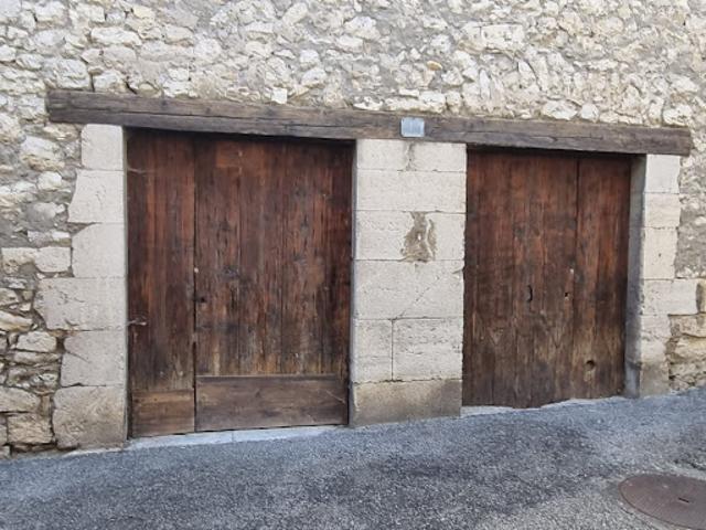 Local Commercial vente à Forcalquier, Sisteron