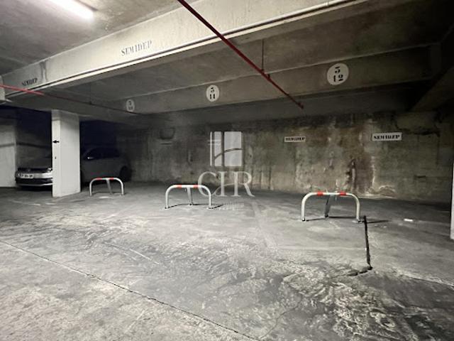 Garage vente à Paris 19e Arrondissement, Paris