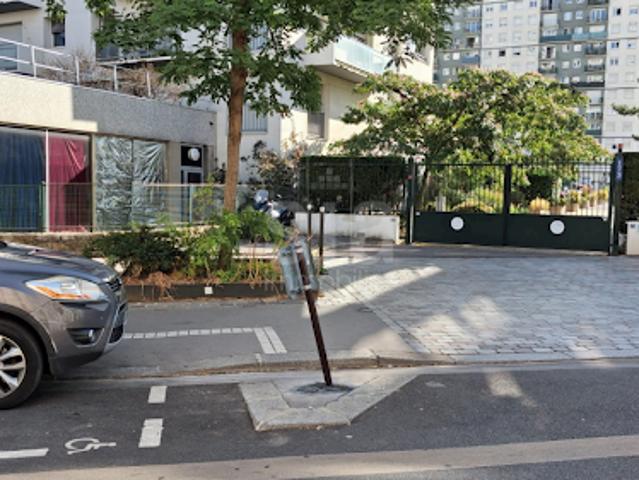 Garage vente à Paris 12e Arrondissement, Paris