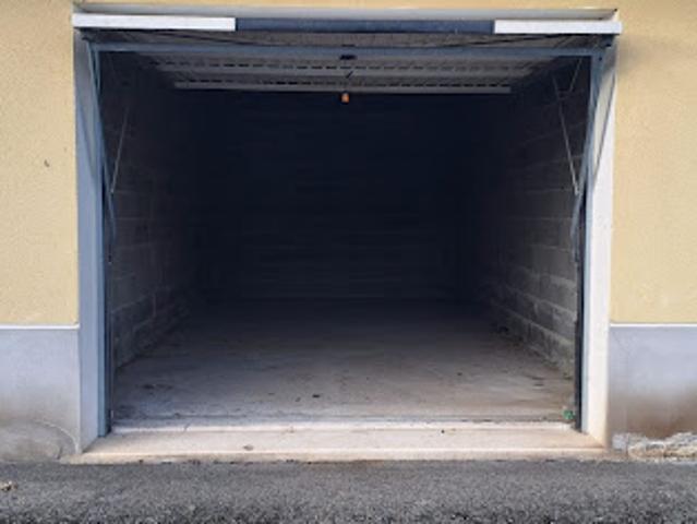 Garage vente à Toulouse, Aucamville
