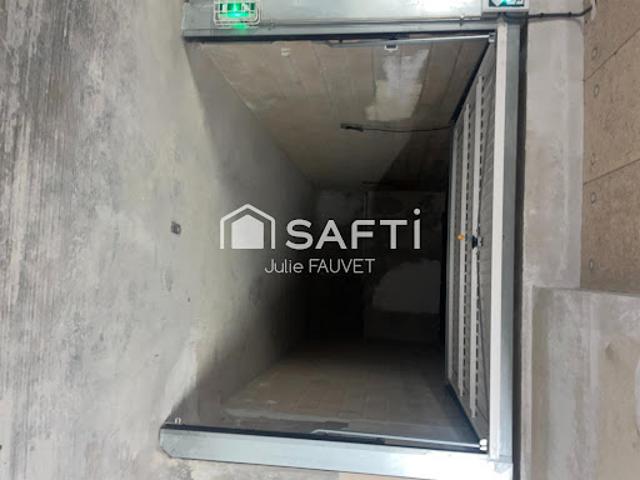 Garage vente à Arrondissement de Draguignan, Fréjus