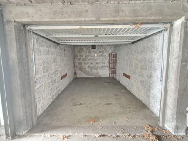 Garage vente à Grenoble