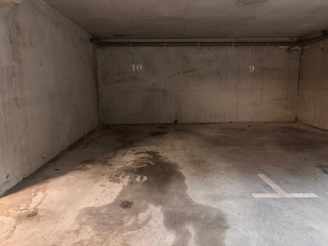 Garage vente à Aix-en-Provence, Aix-en-provence