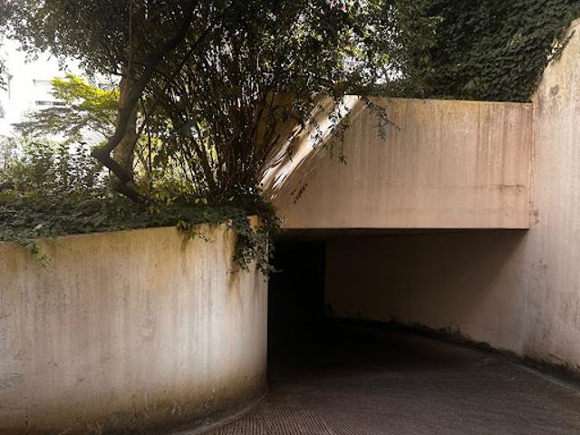 Garage vente à Paris, Île-de-France